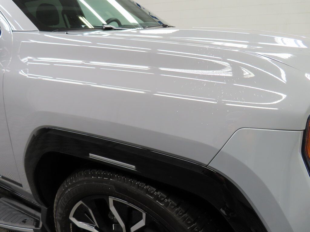 2025 GMC Sierra EV 4x4 Crew Cab Denali Fond du Lac WI