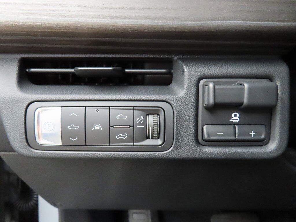 2025 GMC Sierra EV 4x4 Crew Cab Denali Fond du Lac WI