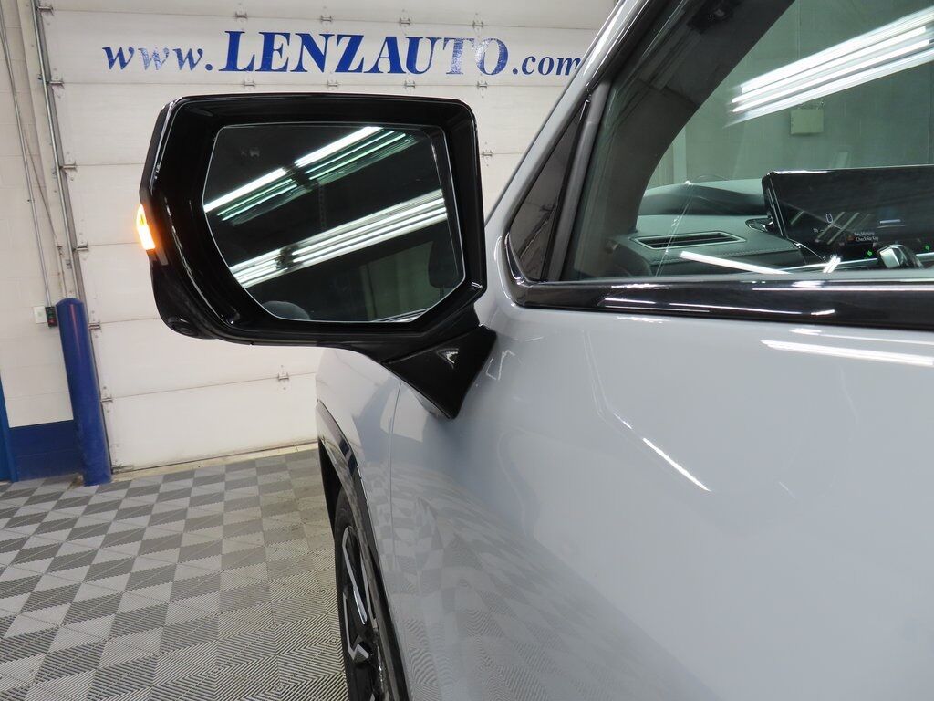 2025 GMC Sierra EV 4x4 Crew Cab Denali Fond du Lac WI