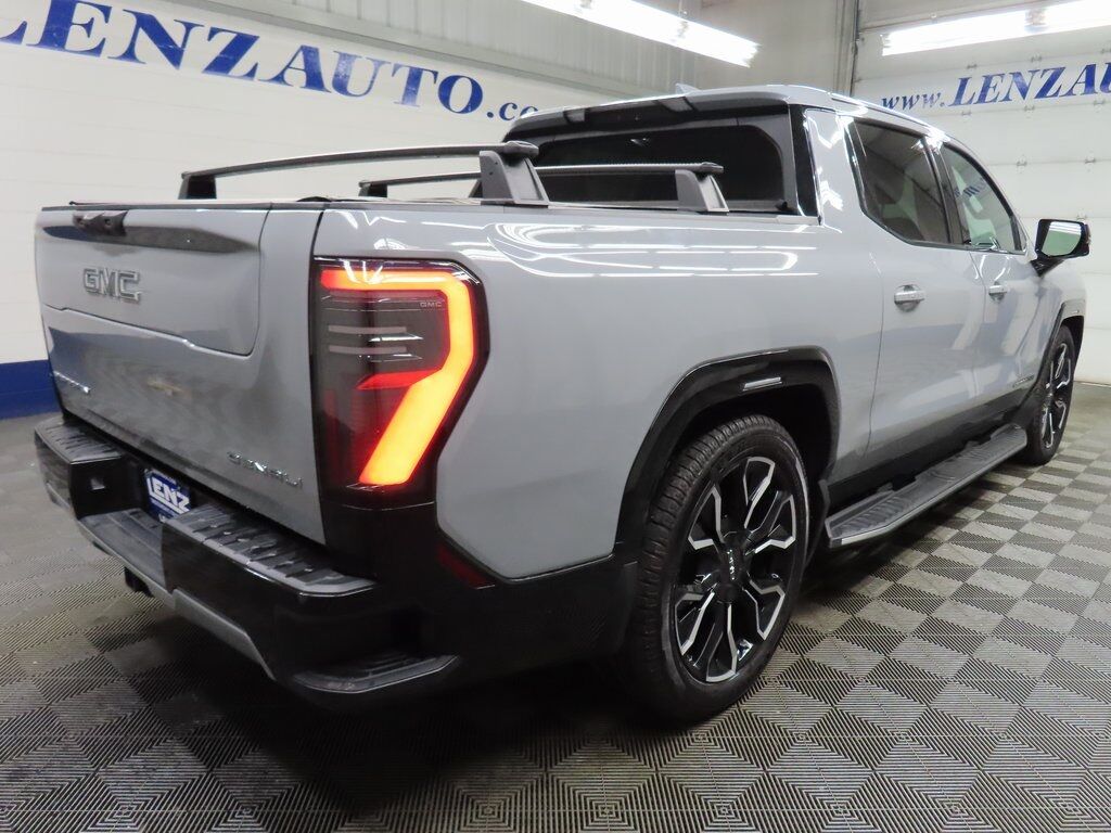 2025 GMC Sierra EV 4x4 Crew Cab Denali Fond du Lac WI