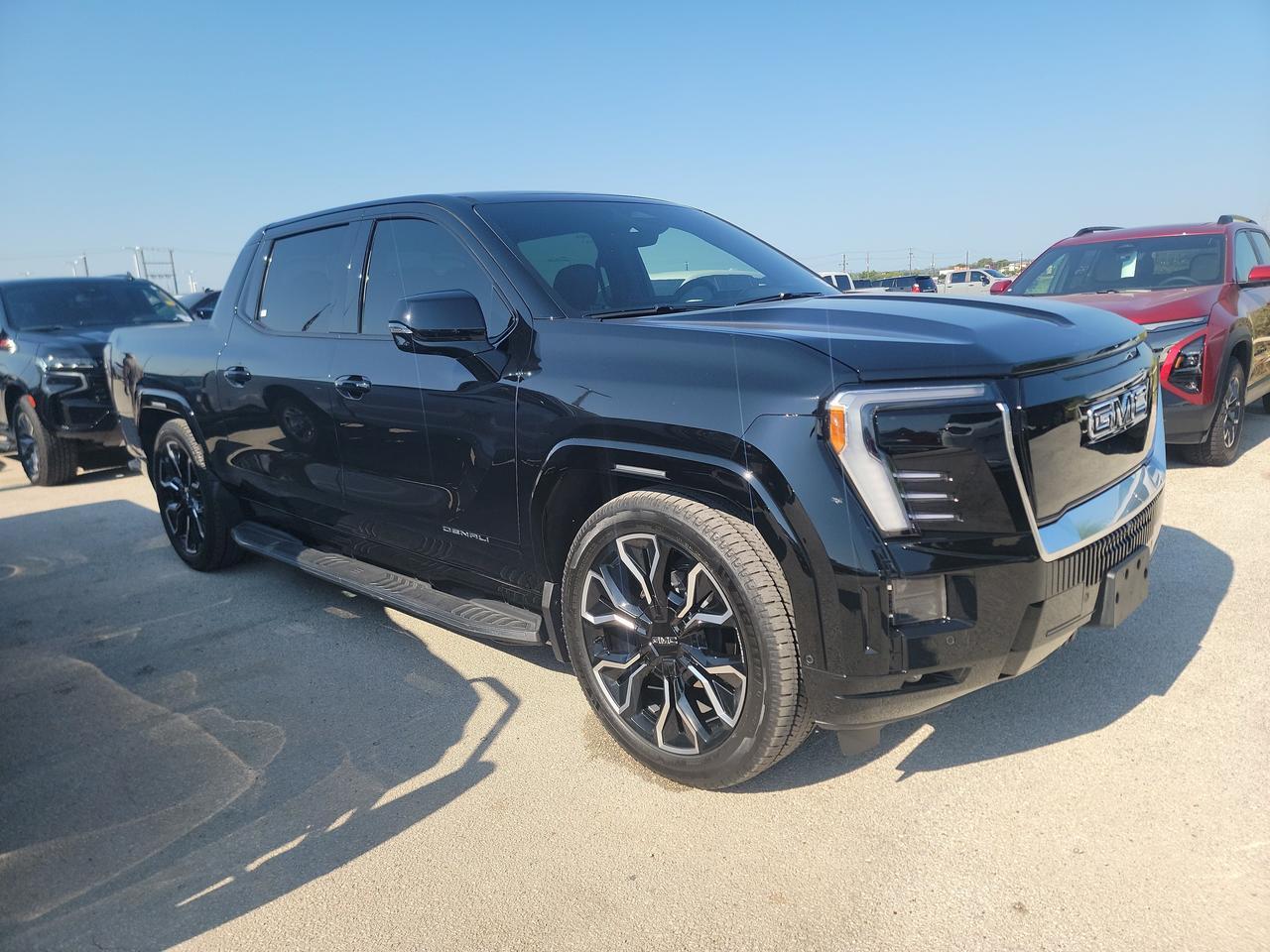 2025 GMC Sierra EV Extended Range Denali