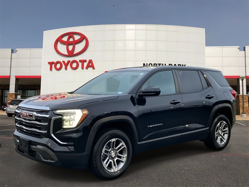 2025 GMC Terrain