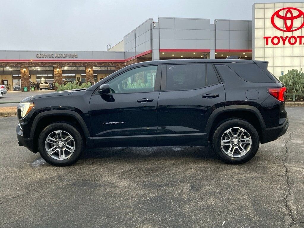 2025 GMC Terrain Elevation San Antonio TX