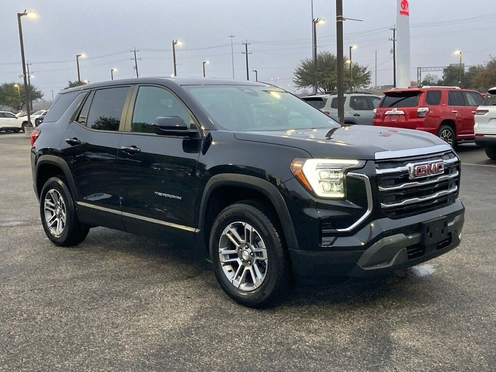 2025 GMC Terrain Elevation San Antonio TX