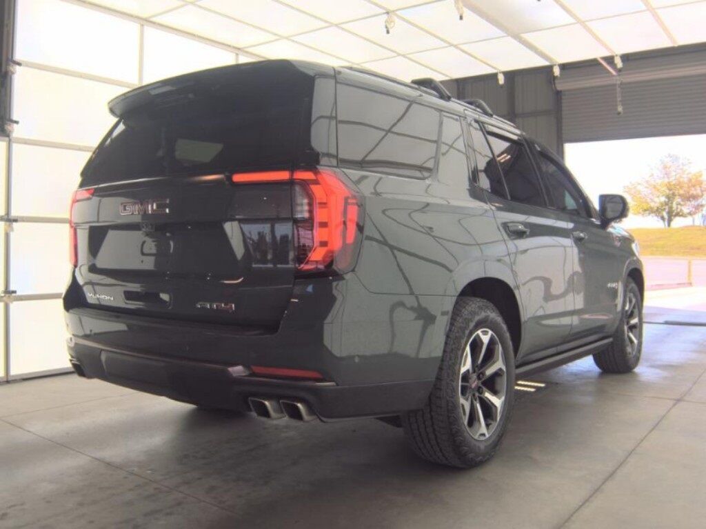 2025 GMC Yukon Minocqua WI