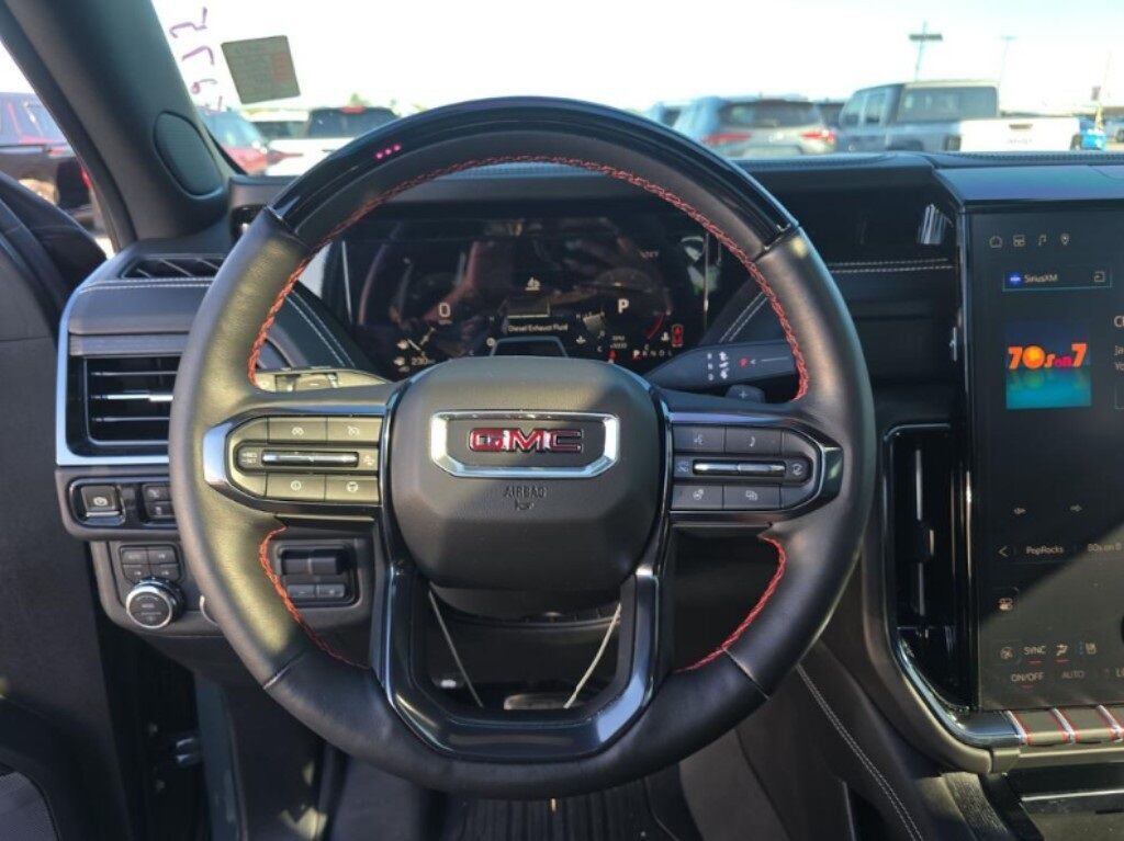2025 GMC Yukon Minocqua WI