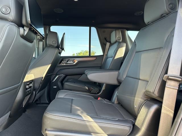 2025 GMC Yukon 4WD Denali Tucson AZ