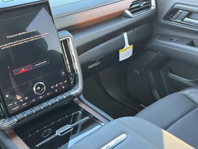 2025 GMC Yukon 4WD Denali Tucson AZ