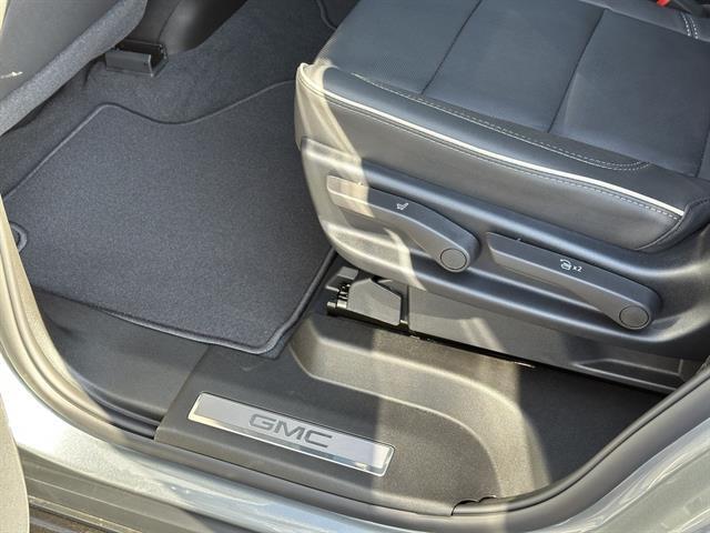 2025 GMC Yukon 4WD Elevation Tucson AZ