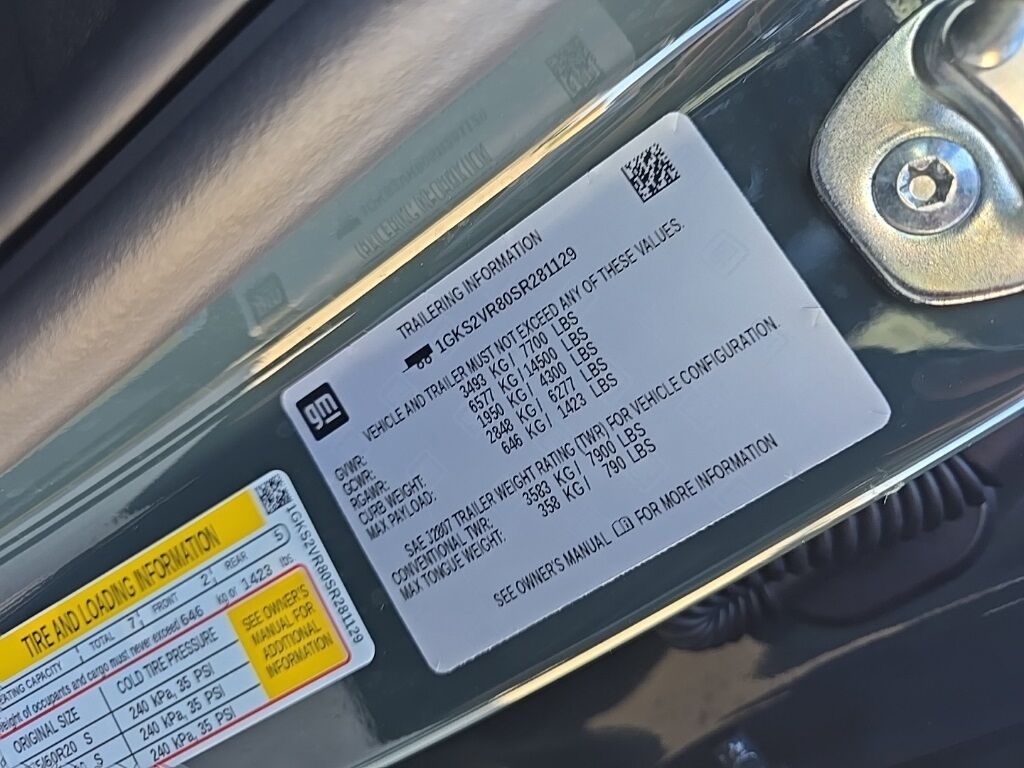 2025 GMC Yukon AT4 Ultimate 4WD 7 Passenger Minocqua WI
