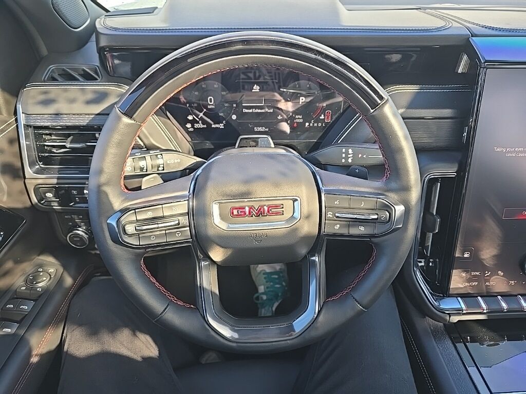 2025 GMC Yukon AT4 Ultimate 4WD 7 Passenger Minocqua WI