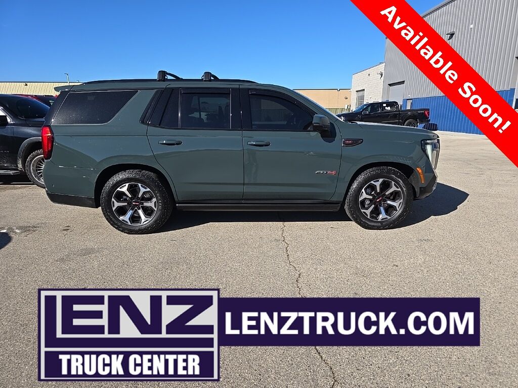 2025 GMC Yukon AT4 Ultimate 4WD 7 Passenger Minocqua WI