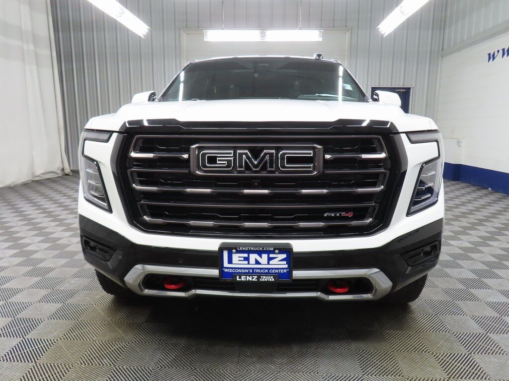 2025 GMC Yukon AT4 Ultimate 4WD Fond du Lac WI