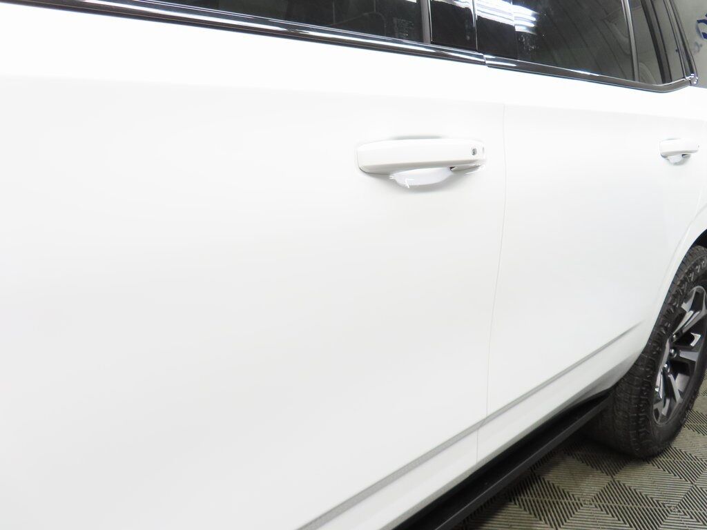 2025 GMC Yukon AT4 Ultimate 4WD Fond du Lac WI