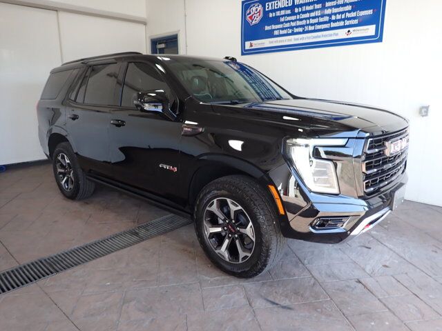 2025 GMC Yukon AT4 Ultimate 4WD LEATHER NAVI SUNROOF Listowel ON