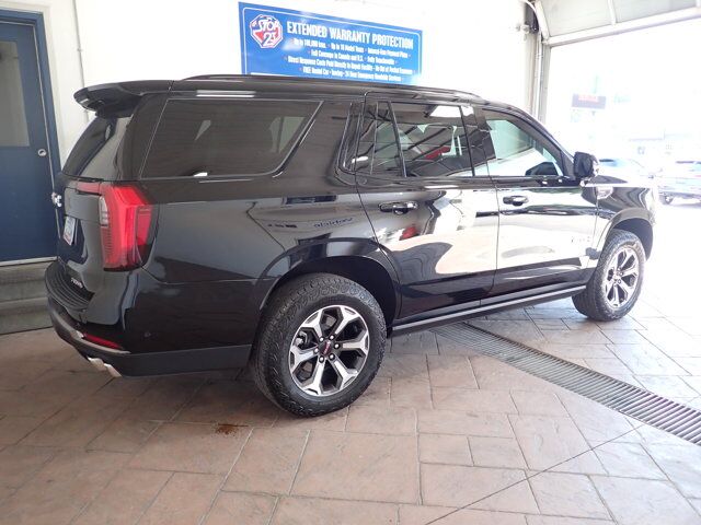 2025 GMC Yukon AT4 Ultimate 4WD LEATHER NAVI SUNROOF Listowel ON