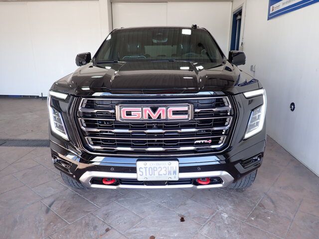 2025 GMC Yukon AT4 Ultimate 4WD LEATHER NAVI SUNROOF Listowel ON