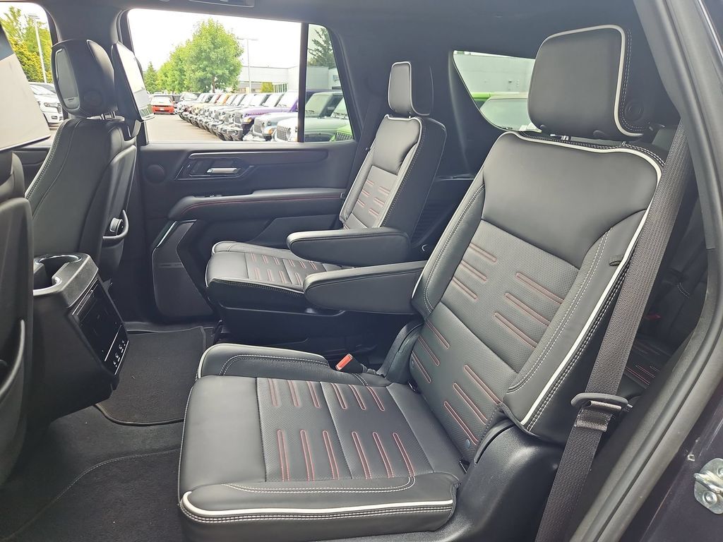 2025 GMC Yukon AT4 Ultimate Gresham OR