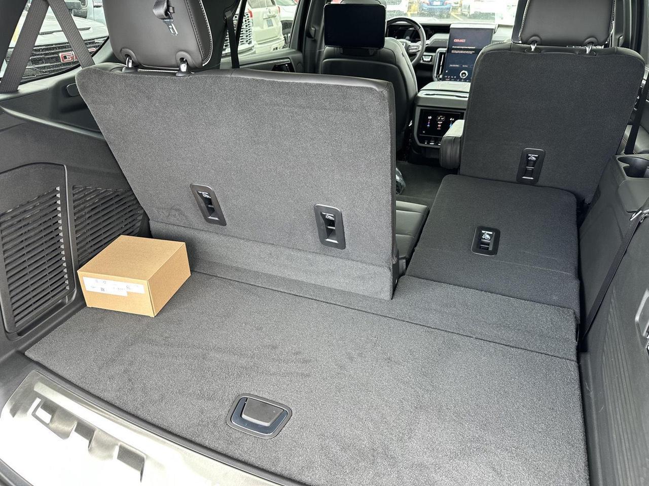 2025 GMC Yukon AT4 Ultimate Tucson AZ