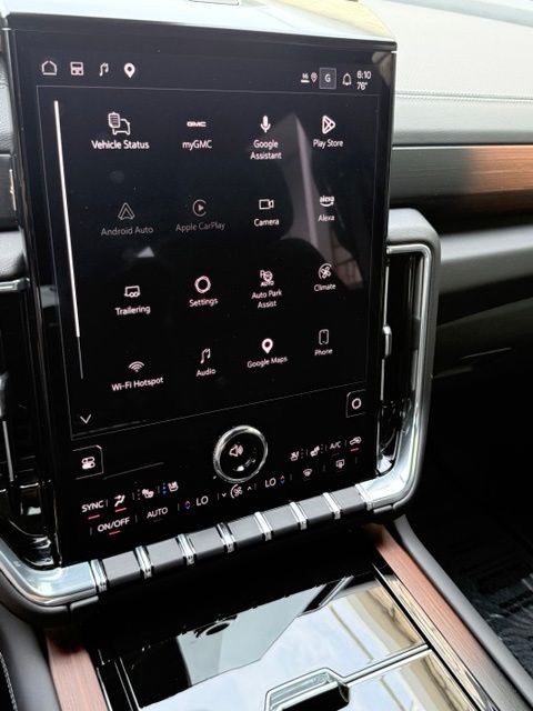 2025 GMC Yukon Denali Kerrville TX