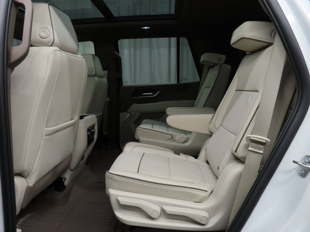 2025 GMC Yukon Denali 4WD 7 Passenger Fond du Lac WI