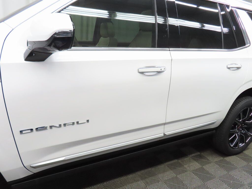 2025 GMC Yukon Denali 4WD 7 Passenger Fond du Lac WI