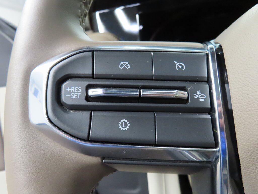 2025 GMC Yukon Denali 4WD 7 Passenger Fond du Lac WI