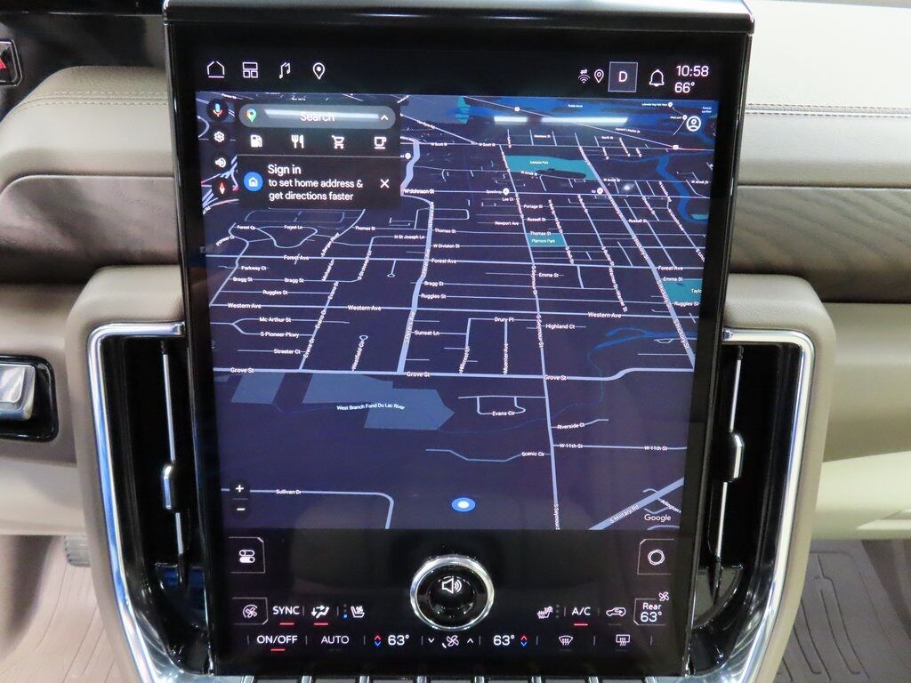 2025 GMC Yukon Denali 4WD 7 Passenger Fond du Lac WI