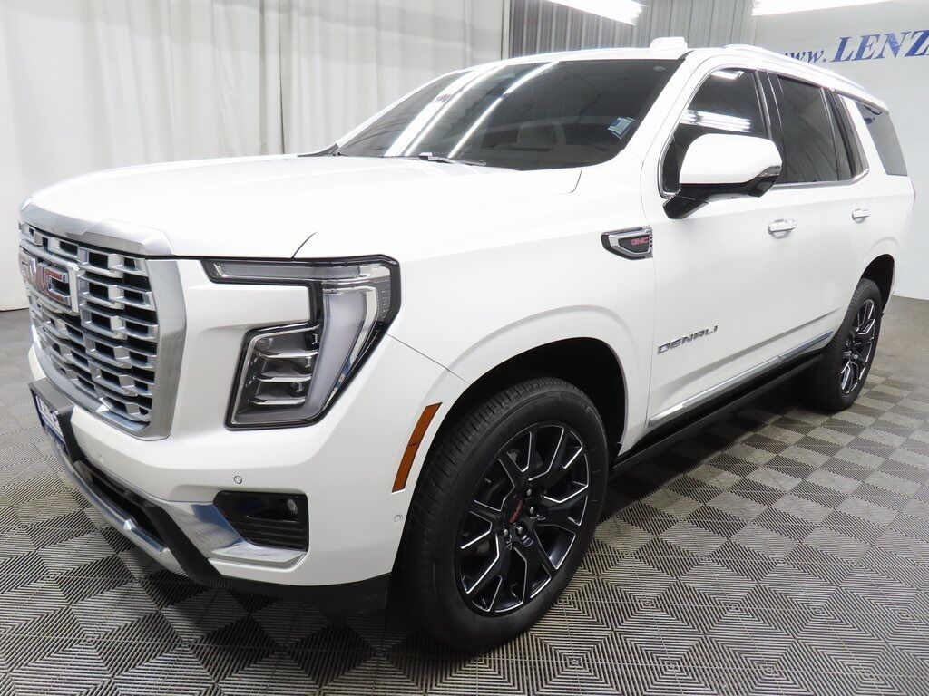 2025 GMC Yukon Denali 4WD 7 Passenger Fond du Lac WI