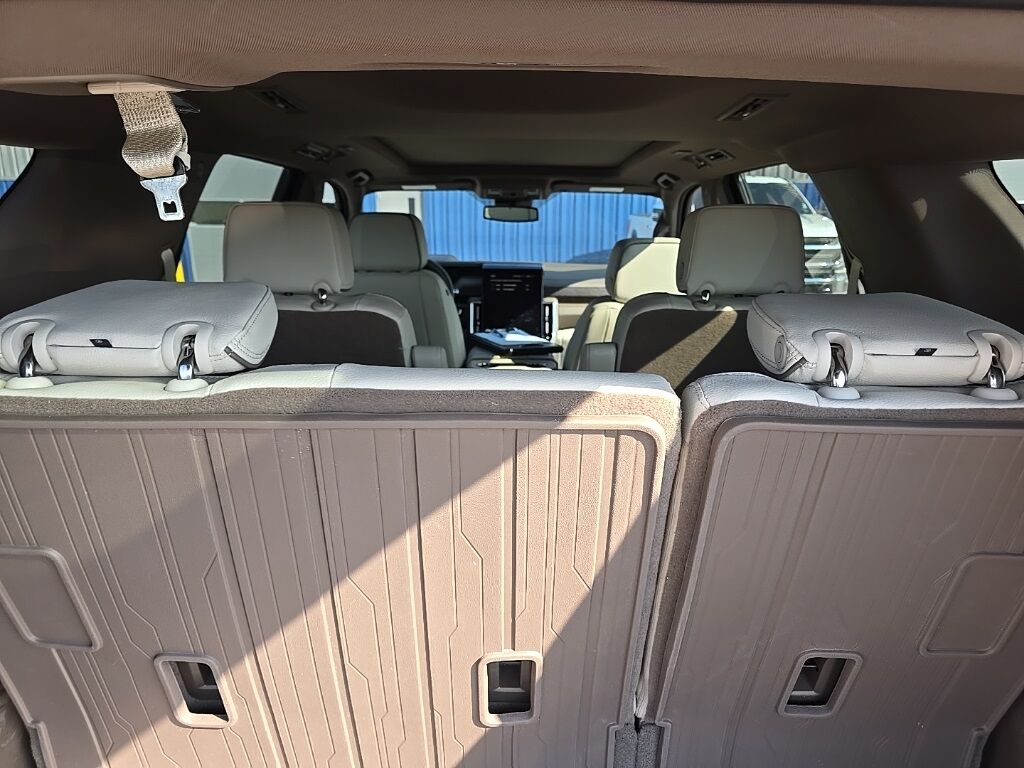 2025 GMC Yukon Denali 4WD 7 Passenger Fond du Lac WI