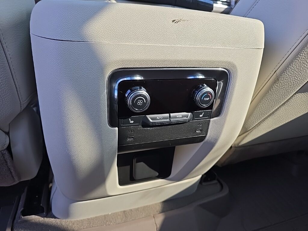 2025 GMC Yukon Denali 4WD 7 Passenger Fond du Lac WI