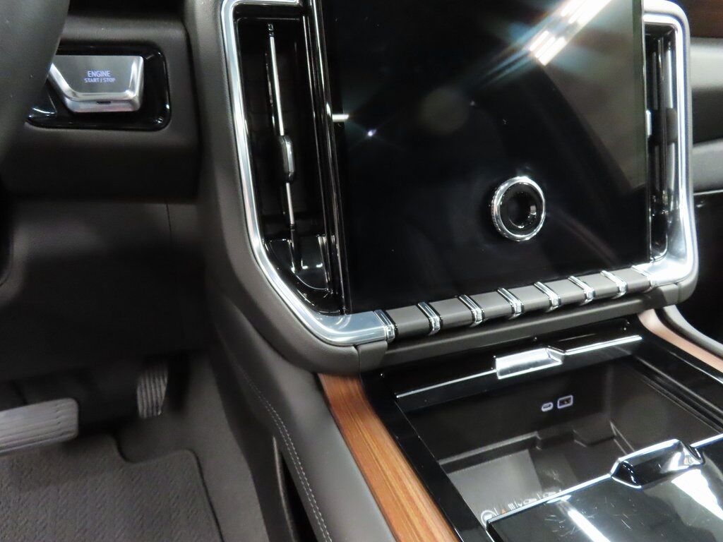 2025 GMC Yukon Denali 4WD Fond du Lac WI