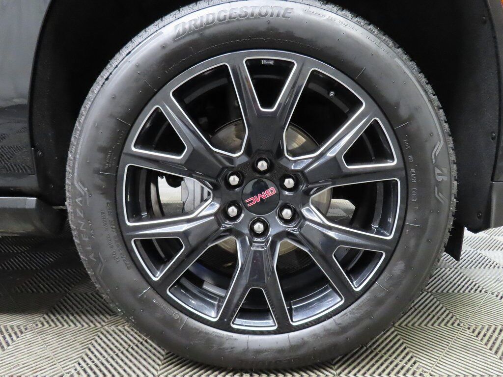 2025 GMC Yukon Denali 4WD Fond du Lac WI