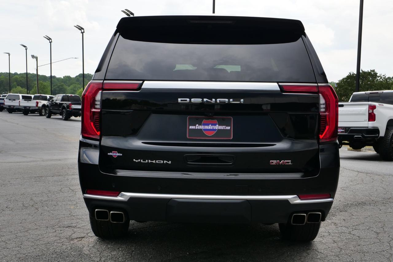 2025 GMC Yukon Denali / 4WD / Pano Sunroof / Power Steps! Lincolnton NC