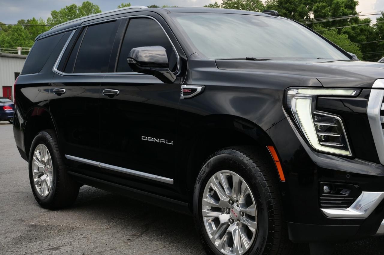 2025 GMC Yukon Denali / 4WD / Pano Sunroof / Power Steps! Lincolnton NC