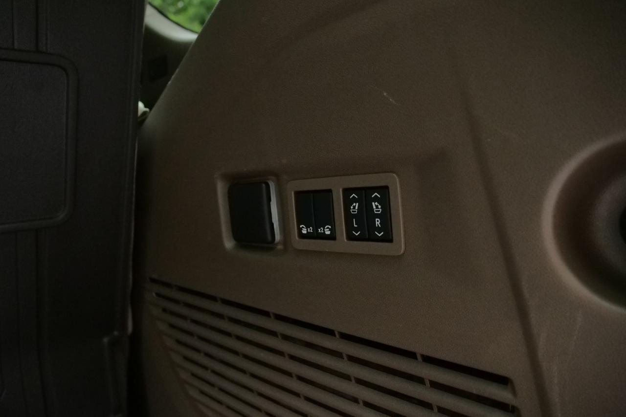 2025 GMC Yukon Denali / Reserve Package / Duramax Diesel! Lincolnton NC