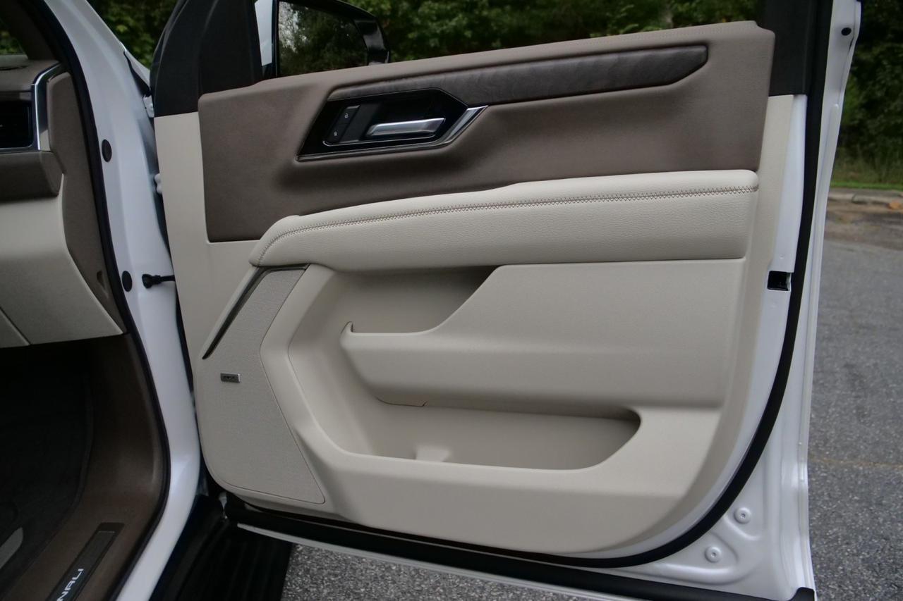 2025 GMC Yukon Denali / Reserve Package / Duramax Diesel! Lincolnton NC