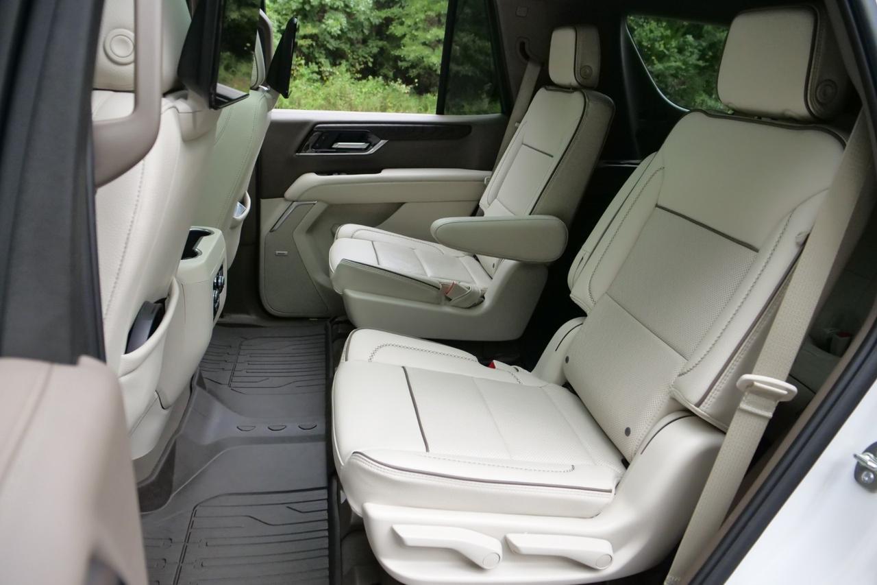 2025 GMC Yukon Denali / Reserve Package / Duramax Diesel! Lincolnton NC