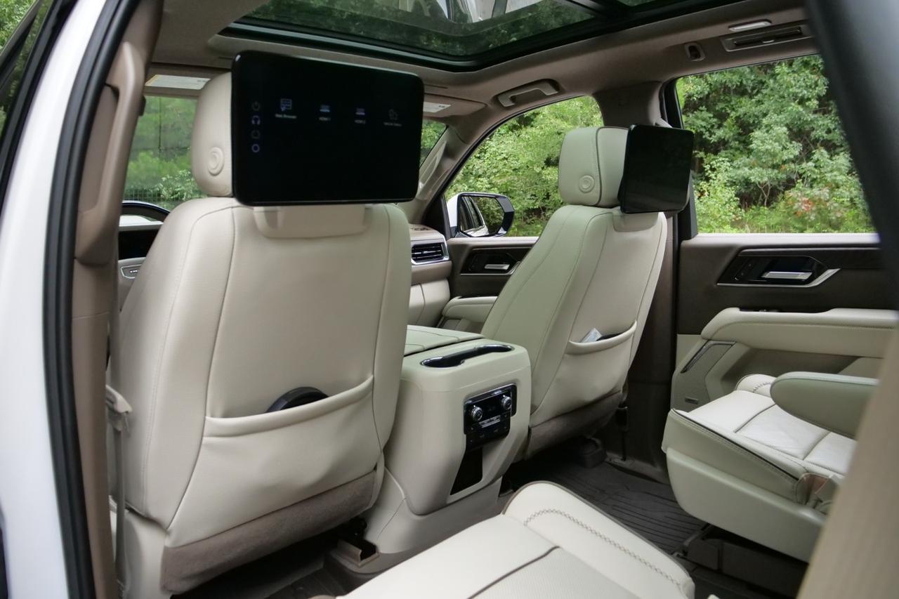 2025 GMC Yukon Denali / Reserve Package / Duramax Diesel! Lincolnton NC