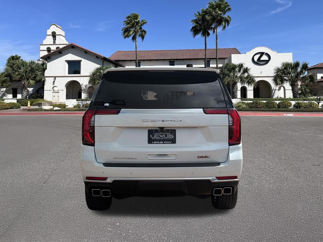 2025 GMC Yukon Denali