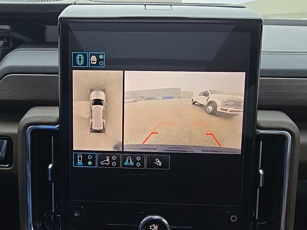 2025 GMC Yukon Denali Ultimate 4WD Fond du Lac WI