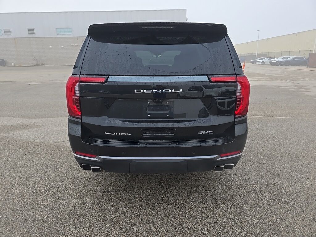 2025 GMC Yukon Denali Ultimate 4WD Fond du Lac WI
