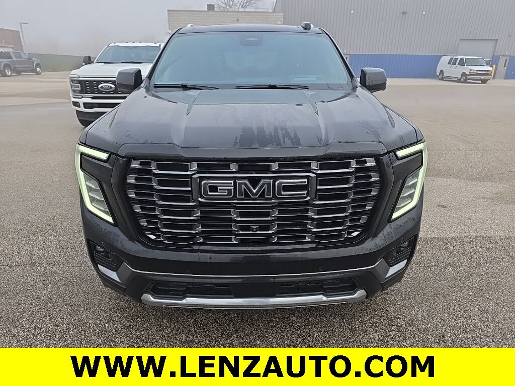2025 GMC Yukon Denali Ultimate 4WD