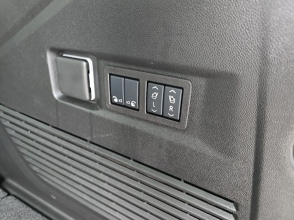 2025 GMC Yukon Denali Ultimate 4WD Fond du Lac WI