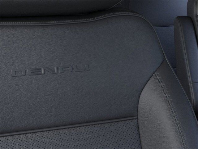 2025 GMC Yukon Denali Carbondale IL