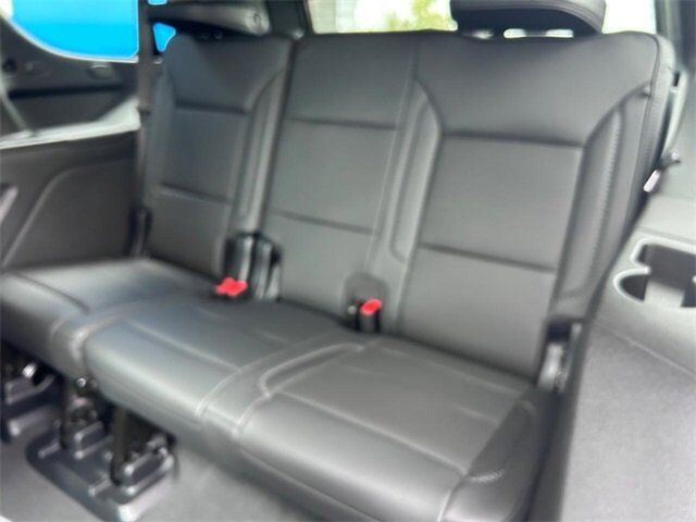 2025 GMC Yukon Denali Farmington MO