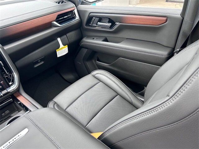 2025 GMC Yukon Denali Farmington MO