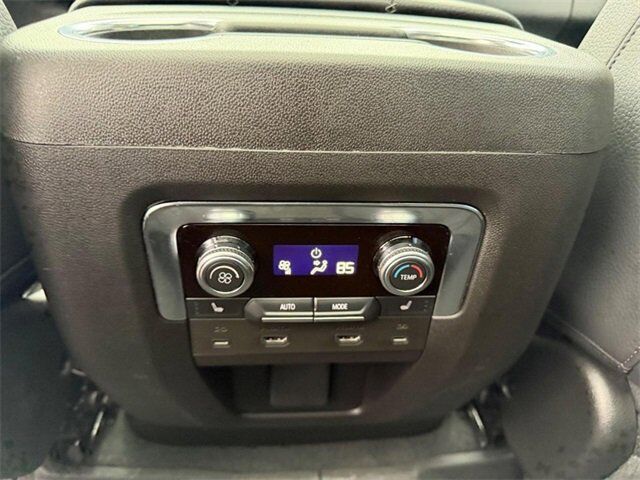 2025 GMC Yukon Denali Farmington MO