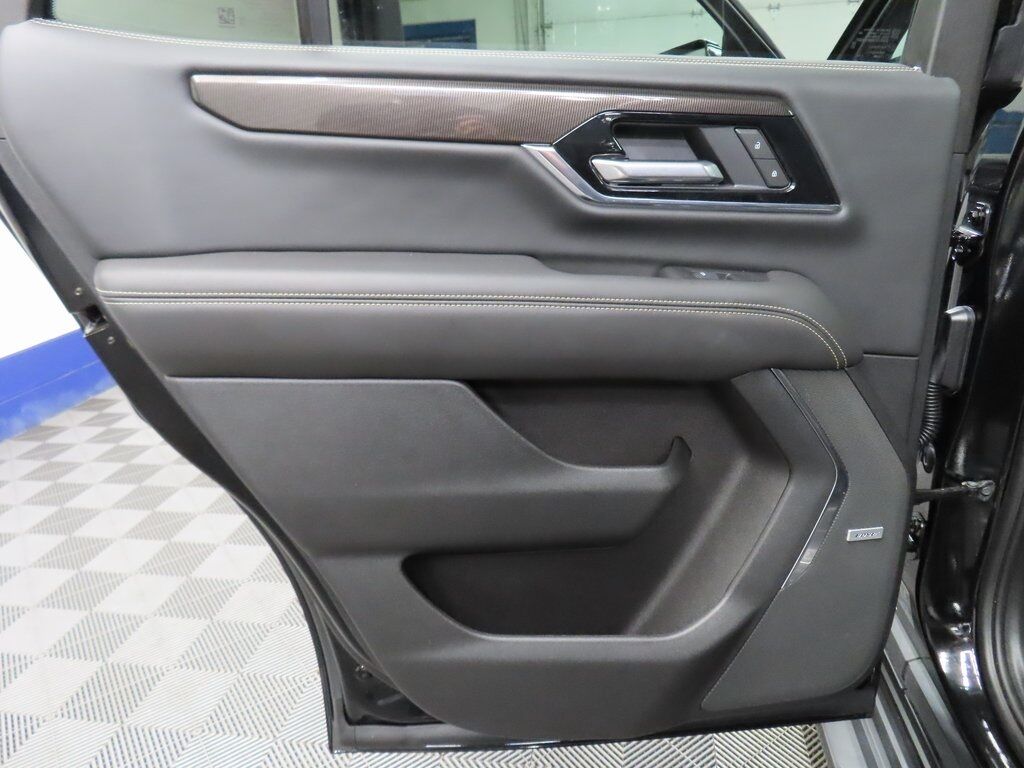 2025 GMC Yukon Elevation 4WD 7 Passenger Fond du Lac WI