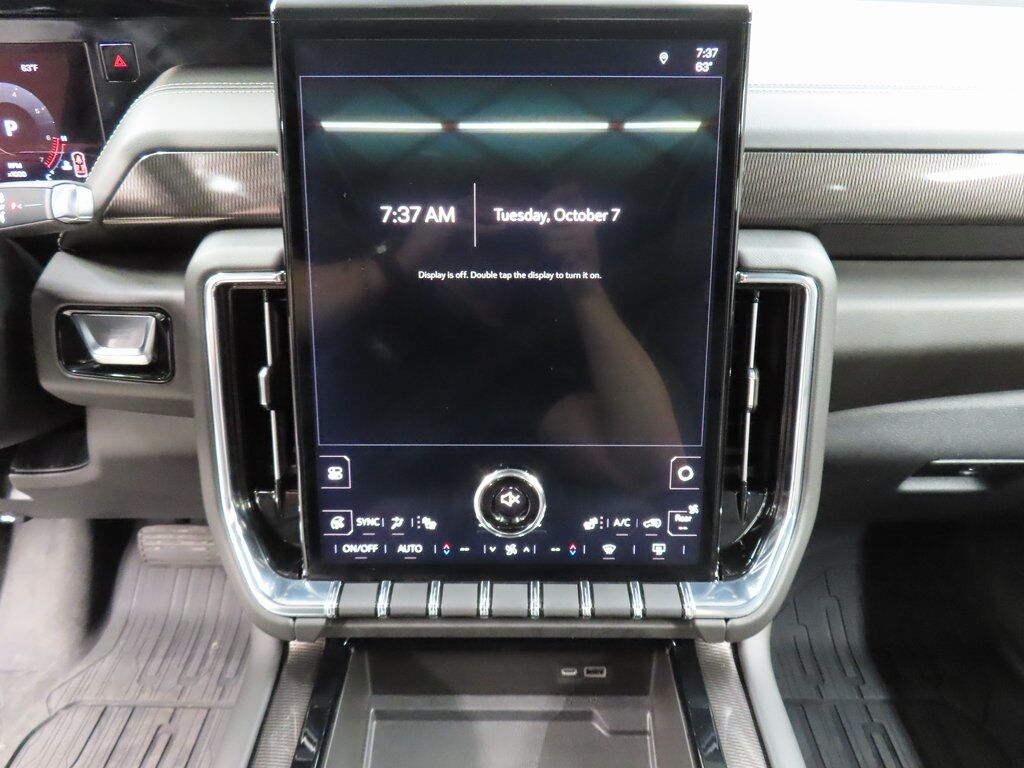 2025 GMC Yukon Elevation 4WD 7 Passenger Fond du Lac WI